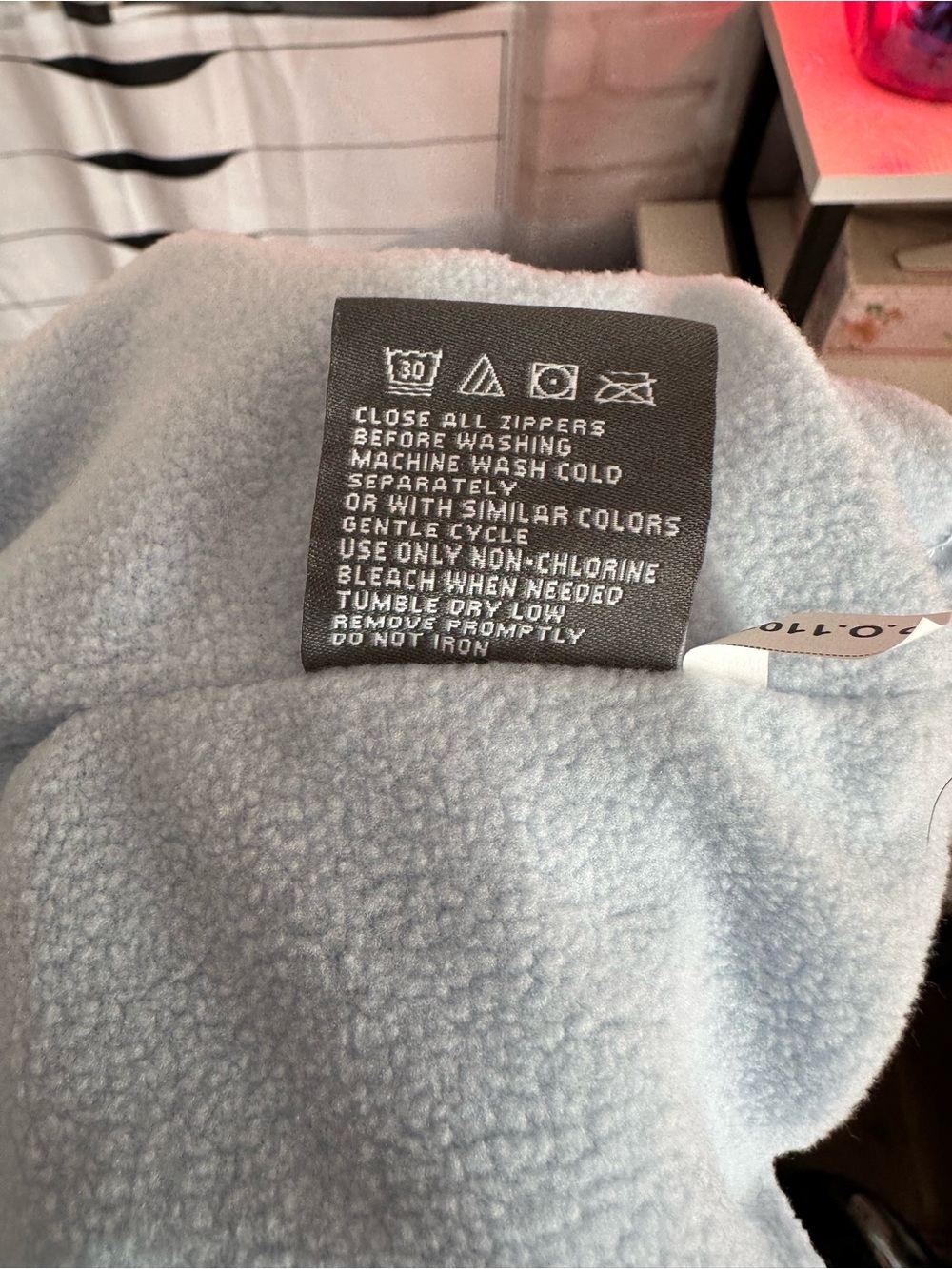 New Balance Blue Fleece Lined Hooded Windbreaker Jacket - Picture 11 of 11